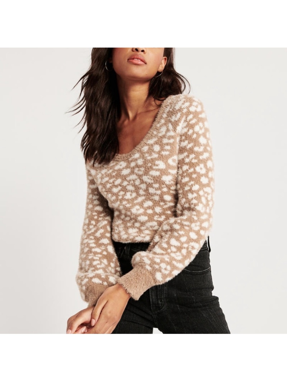 Abercrombie & Fitch Soft A F Fuzzy Cream and Tan Cheetah Scoop-Neck Sweater S